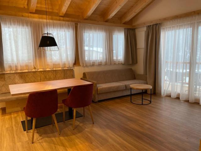 Les Ciases Chalets Dolomites San Vigilio Extérieur photo